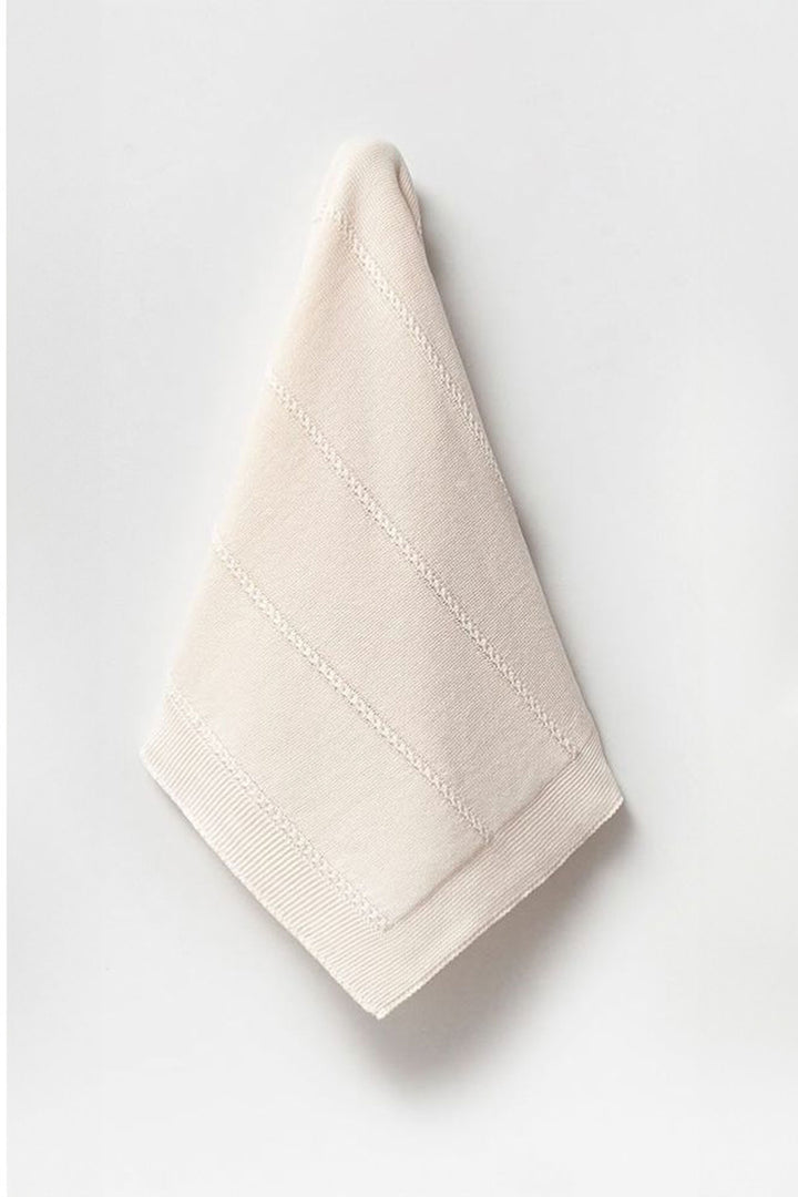 knitwear homecoming blanket for newborn baby