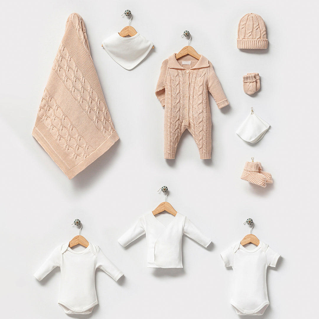 Axel Beige Newborn Coming Home Outfit