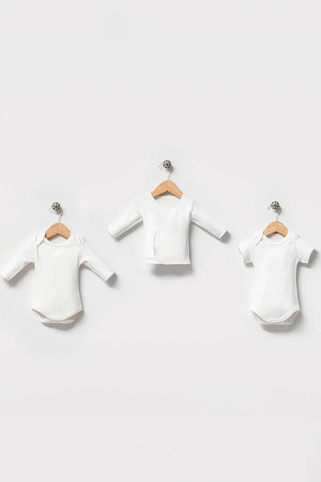 Axel Cream Newborn Coming Home Outfit (10 Pcs)