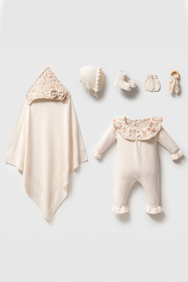 Daisy Newborn Baby Dress Set