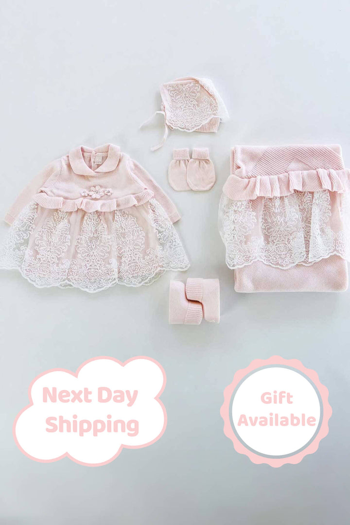 coming home outfit for baby girl 