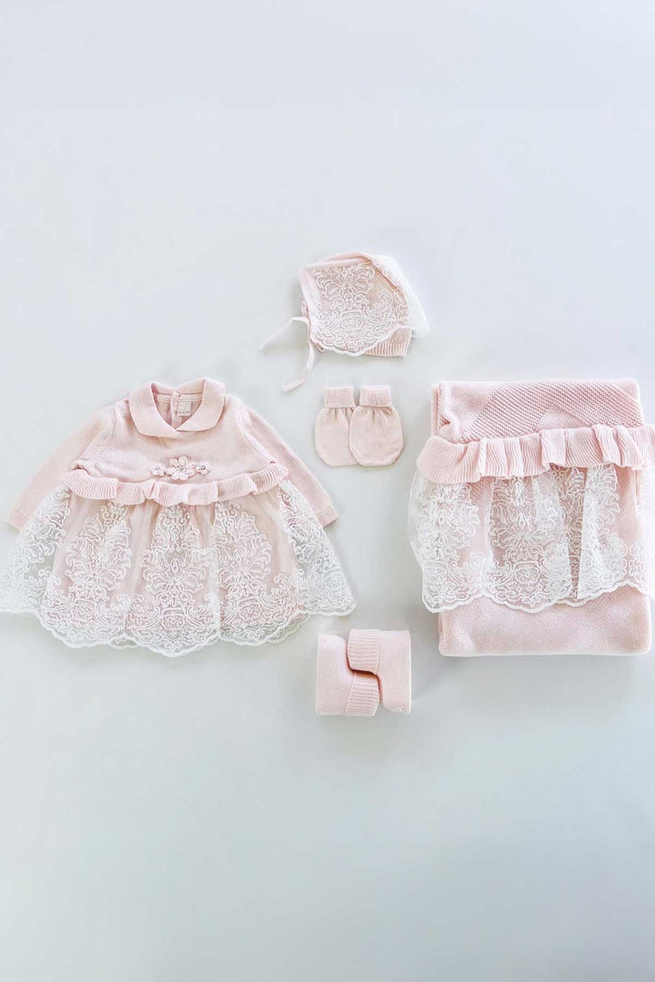 coming home outfit for baby girl