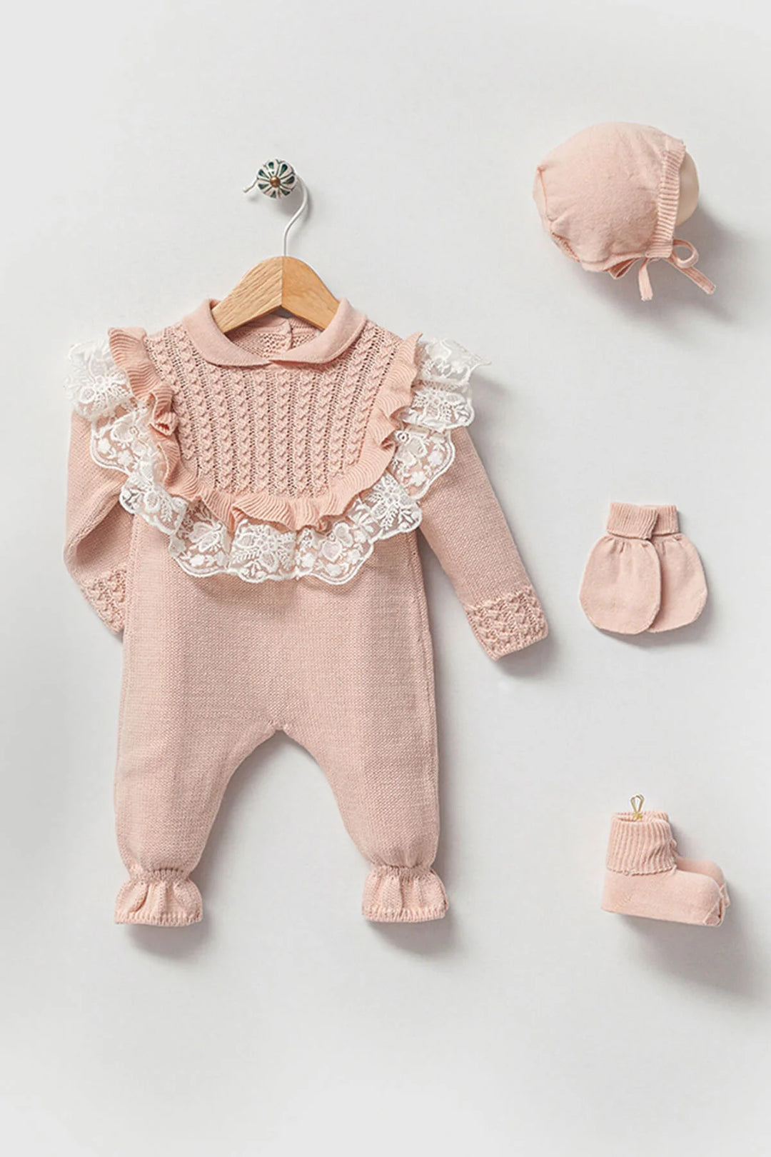 Daphne Powder Newborn Knitwear Coming Home Set (5pcs)