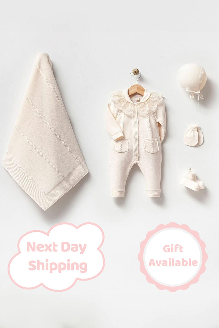 coming home outfit for newborn girl