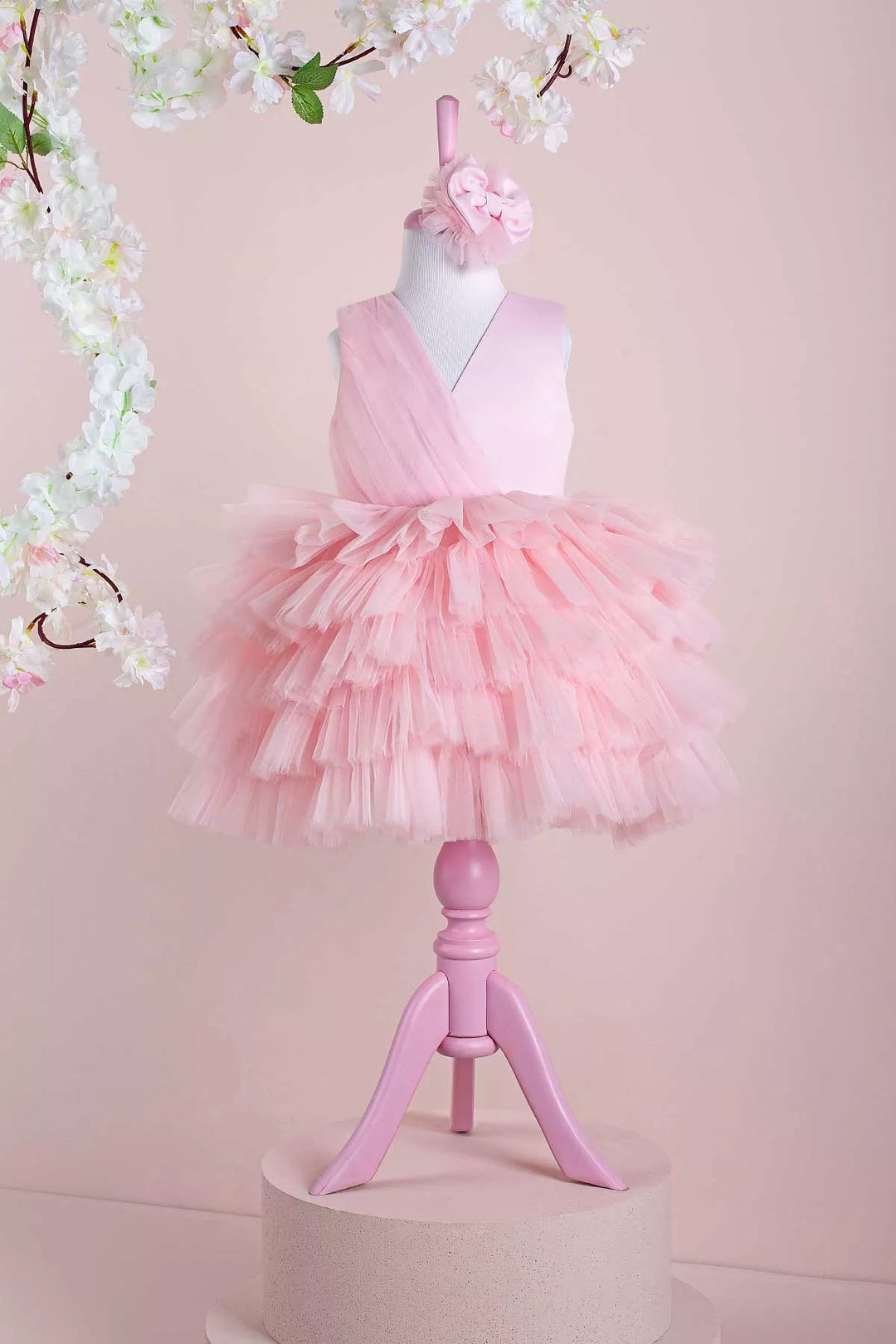 Light pink fluffy party dress
